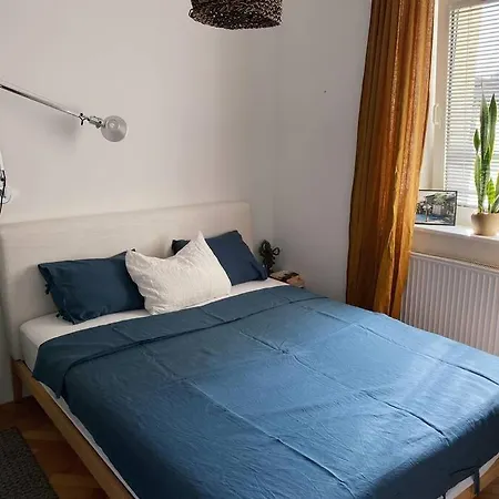 Cosy Tivoli Center Free Park ليوبليانا